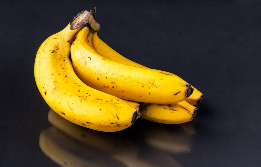 peeling fruit - Why Peeling This Common Fruit Before Juicing Could Be Poisoning You